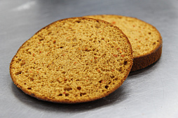 Видеорецепт: насыщенный морковный бисквит на смеси «Бак Микс Морковный»