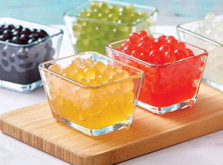 Яркая новинка: ягодные шарики Джус Бабл для десертов и напитков