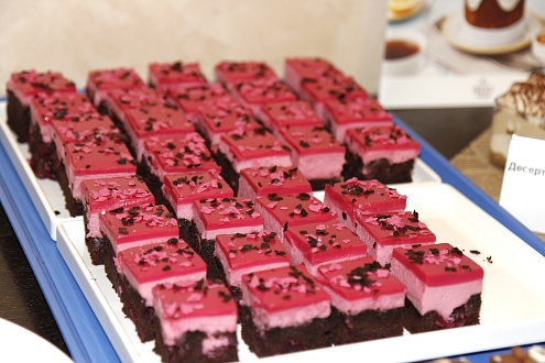 Готовые гастрономические начинки ГУРМЭ и «сочный» крем для десертов